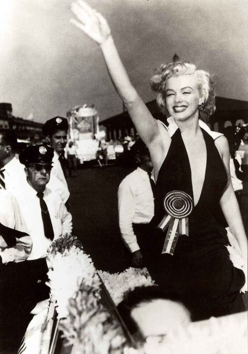 Marilyn Monroe Photos (95 pics)