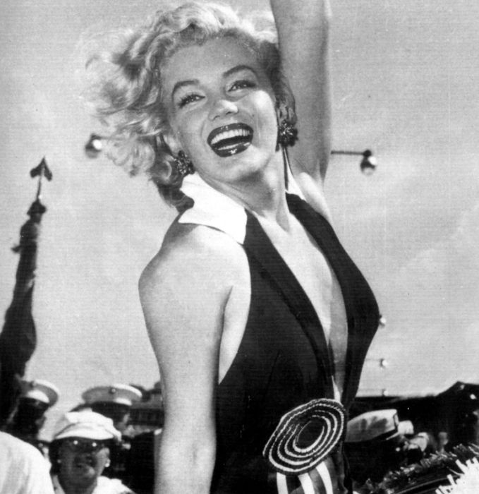 Marilyn Monroe Photos (95 pics)