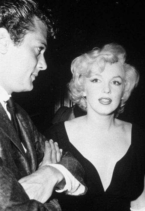 Marilyn Monroe Photos (95 pics)