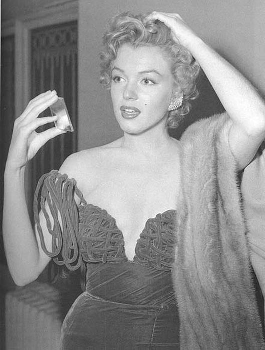 Marilyn Monroe Photos (95 pics)