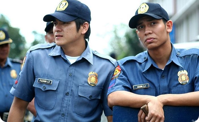 Philippine Police Fitness Boot Camp (4 pics)