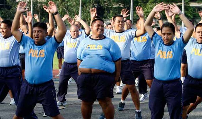 Philippine Police Fitness Boot Camp (4 pics)