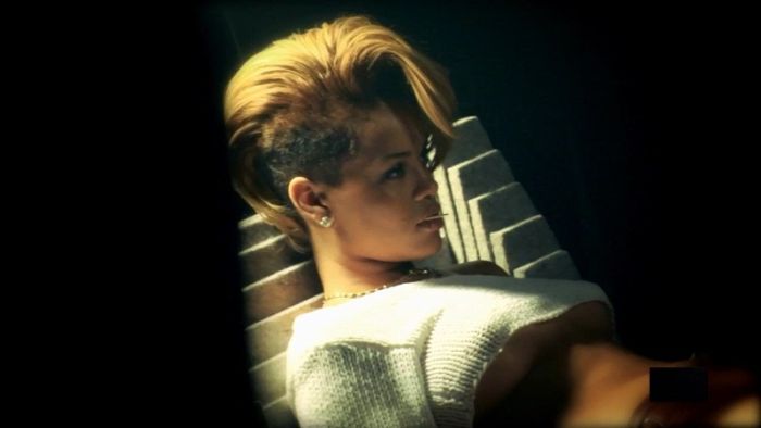 Rihanna in GQ Photo Shooting (12 pics)