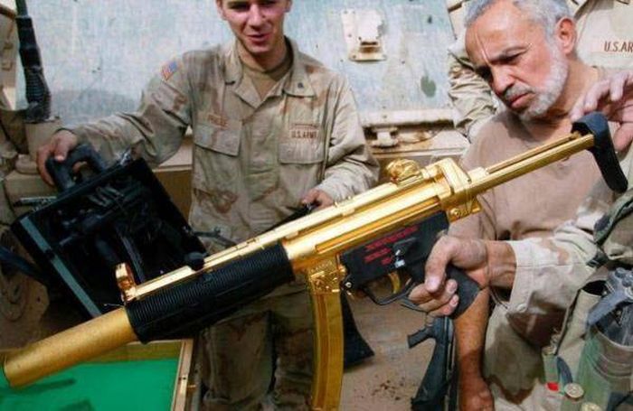 Saddam Hussein's Gold Guns (19 pics)