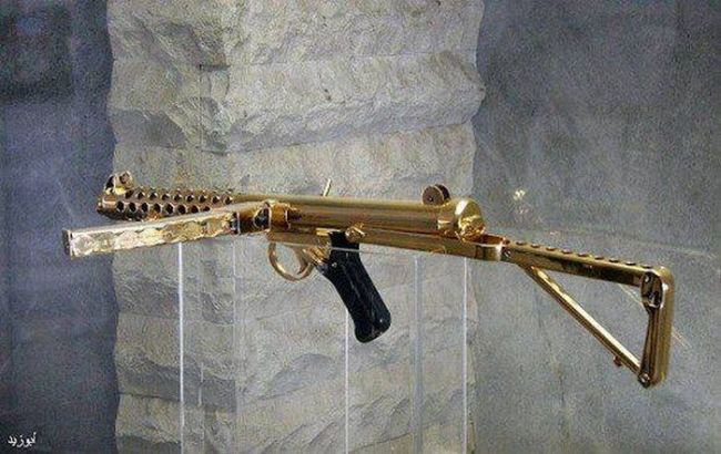 Saddam Hussein's Gold Guns (19 pics)