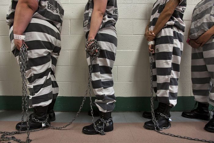 America's Only All-female Chain Gang in Arizona (20 pics)