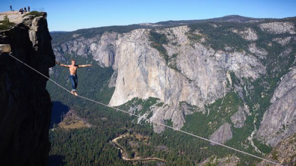 Adrenaline Junkies (42 pics)