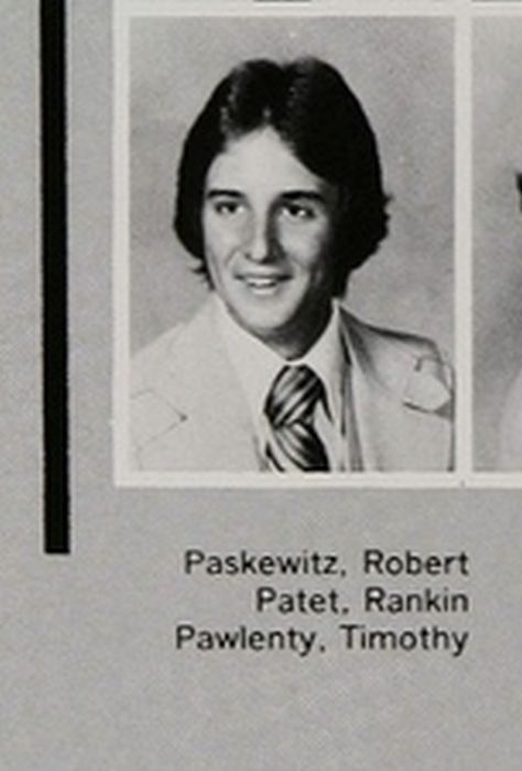 Politicians As They Were In High School (69 pics)