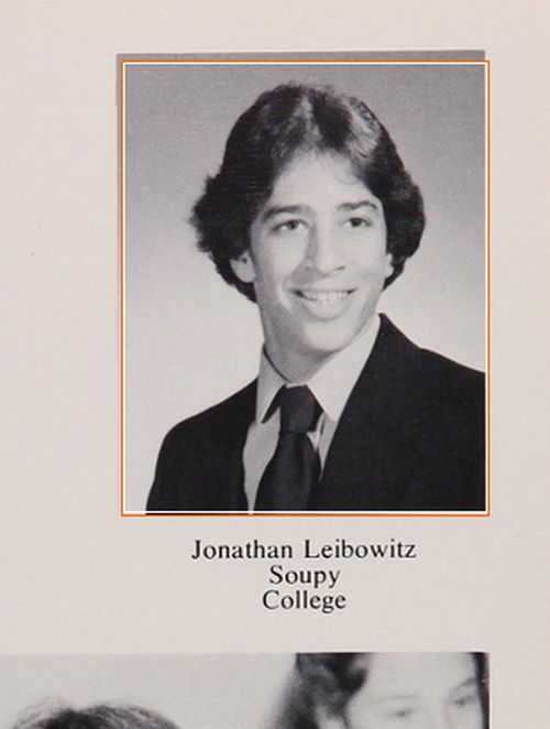 Yearbook Photos Of Media Personalities (32 pics)