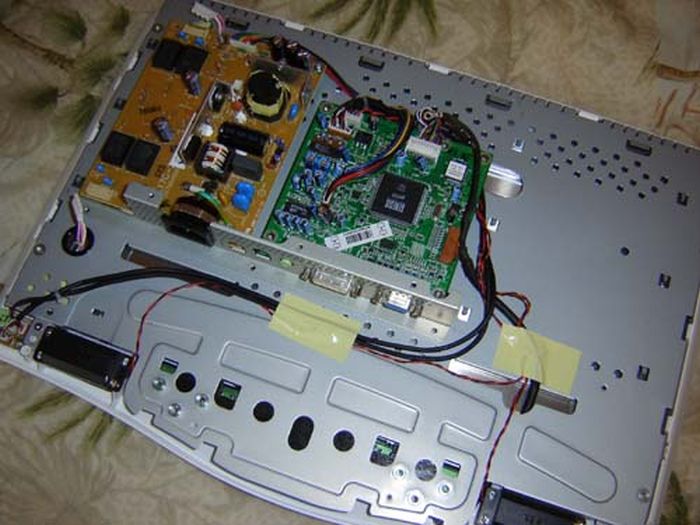 Xbox 360 Laptop (28 pics)
