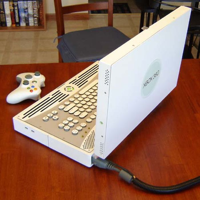 Xbox 360 Laptop (28 pics)