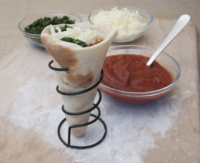 Pizza Cone Set (4 pics)