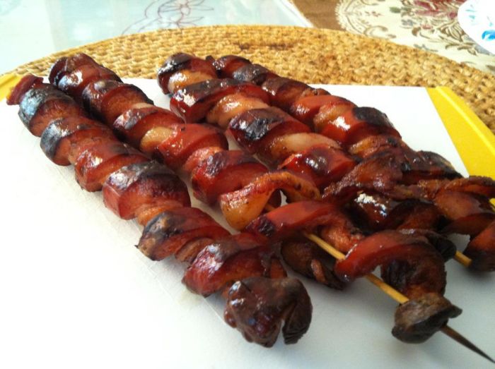 Bacon Spiral Hot Dogs (7 pics)