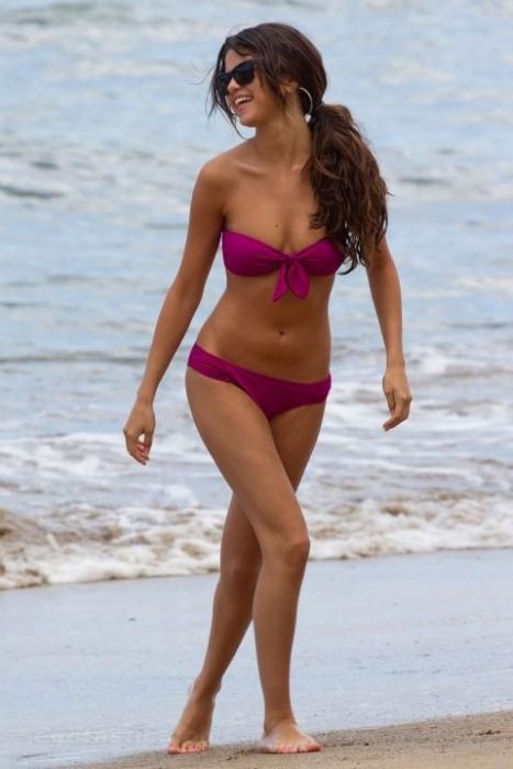 Selena Gomez Monte Carlo Bikini Pictures (30 pics)