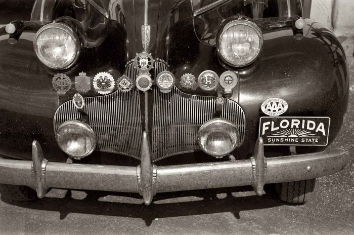 Cars of the Past (133 pics)