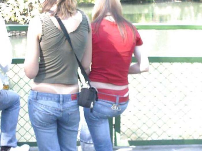 Girls with Whale Tails (47 pics)