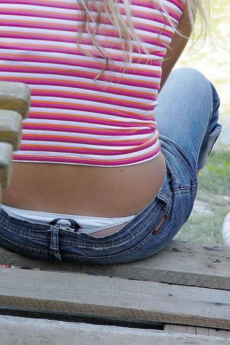 Girls With Whale Tails 47 Pics