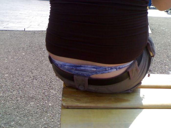 Girls with Whale Tails (47 pics)