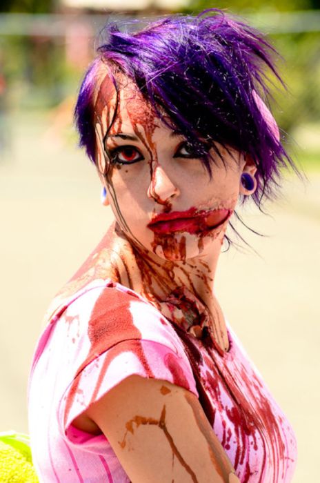 Seattle's Zombie World Record Attempt (28 pics) .