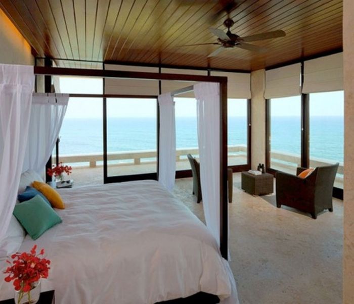 Beds with Awesome Views (36 pics)