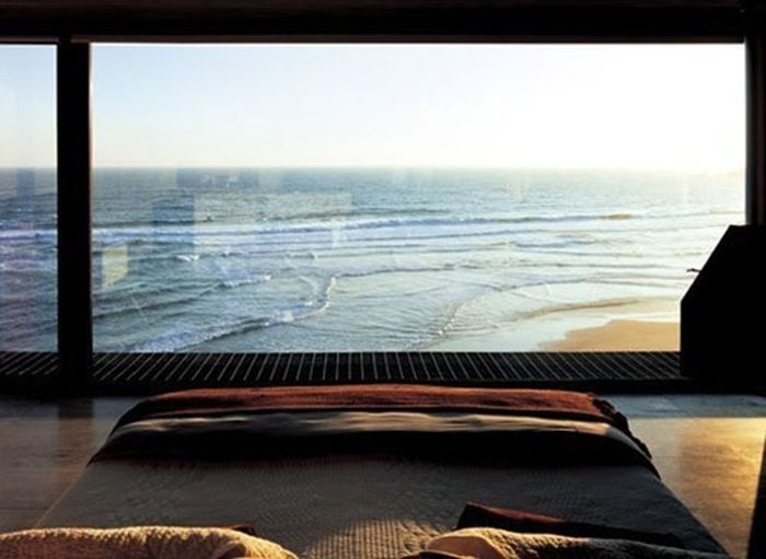Beds with Awesome Views (36 pics)
