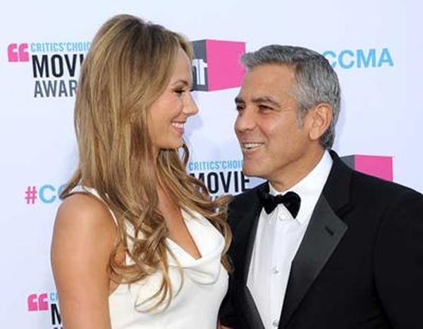 George Clooney and His Women (32 pics)