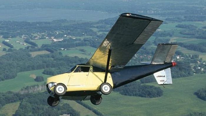 Flying 'AeroCar' From 1954 On Sale For $1.25m (4 pics)