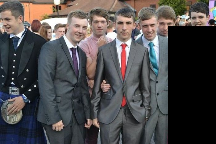 Borat Mankini Prom Suit (4 pics)