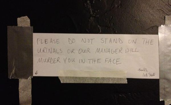 WTF Signs (35 pics)