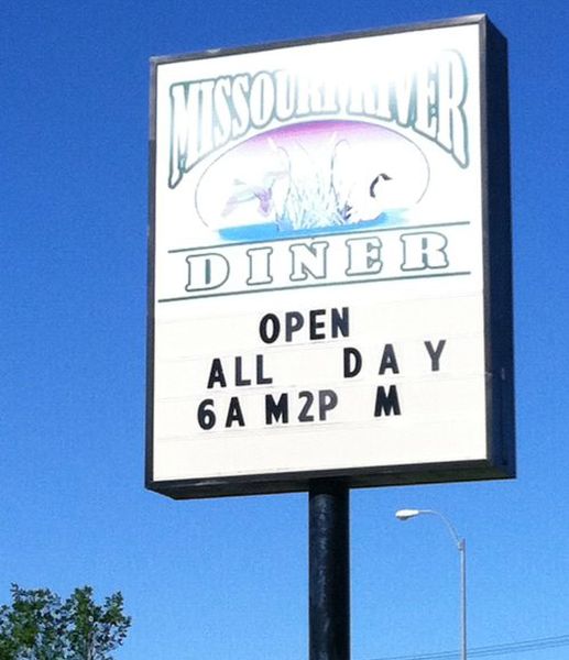 WTF Signs (35 pics)