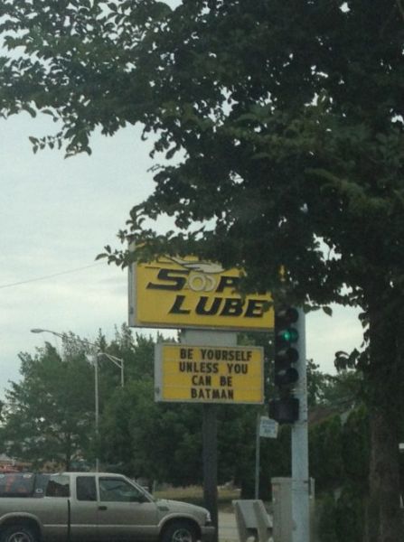 WTF Signs (35 pics)