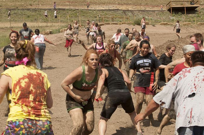 Run For Your Lives Zombie 5K (82 pics)