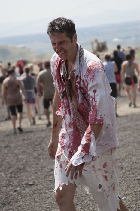 Run For Your Lives Zombie 5K (82 pics)