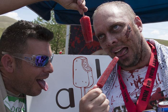 Run For Your Lives Zombie 5K (82 pics)