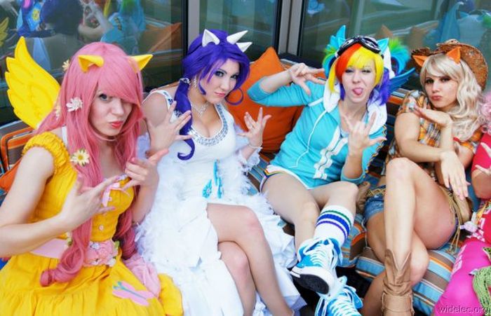 Costume Collection (96 pics)
