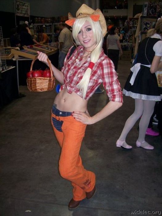 Costume Collection (96 pics)