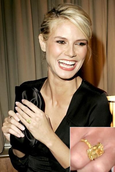 Rings of Celebrities (45 pics) Rings of Celebrities (45 pics)