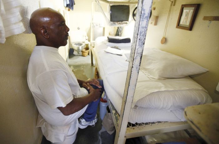 Inside San Quentin State Prison (27 pics)