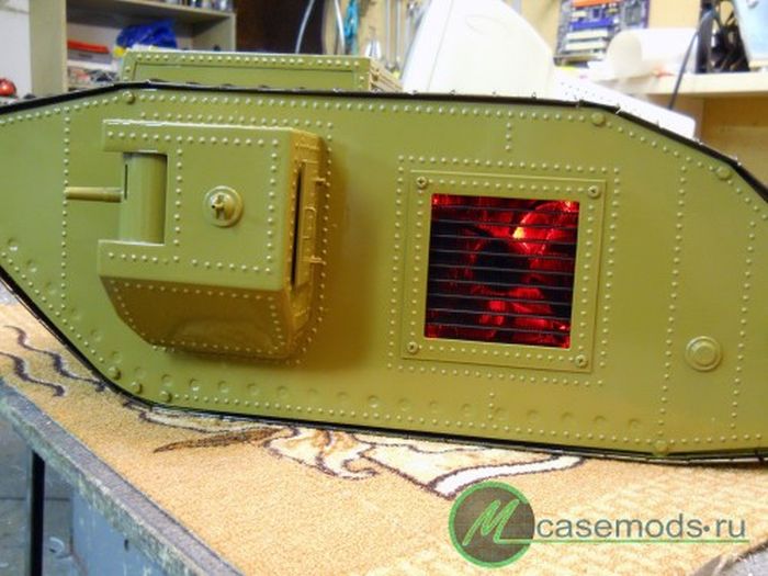Tank PC Modding (111 pics)