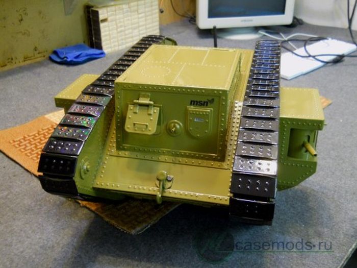 Tank PC Modding (111 pics)