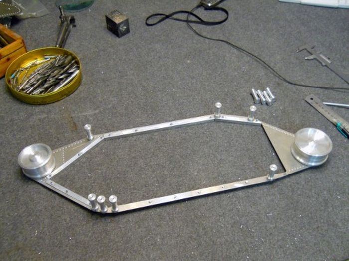 Tank PC Modding (111 pics)