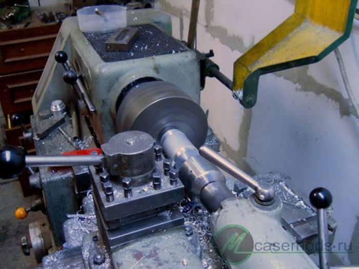Tank PC Modding (111 pics)