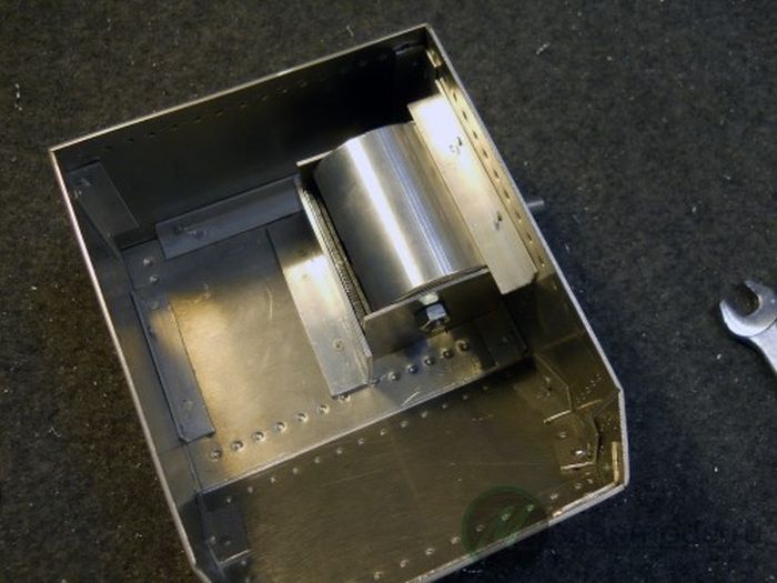 Tank PC Modding (111 pics)