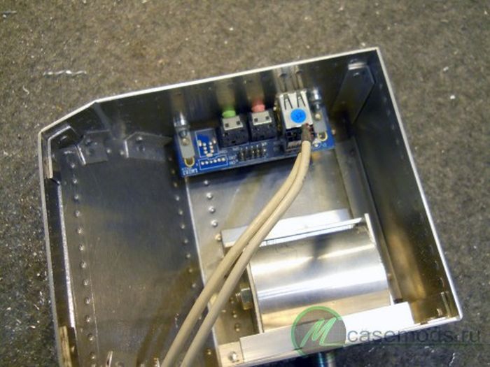 Tank PC Modding (111 pics)