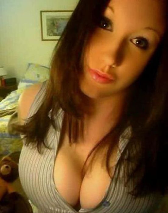 Girls Girls Girls (65 pics)