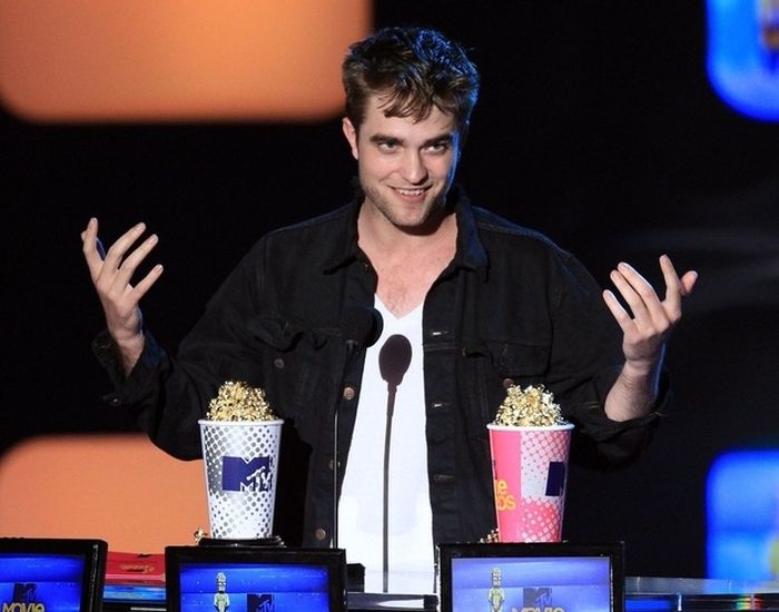 Robert Pattinson (74 pics)
