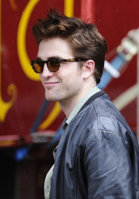 Robert Pattinson (74 pics)