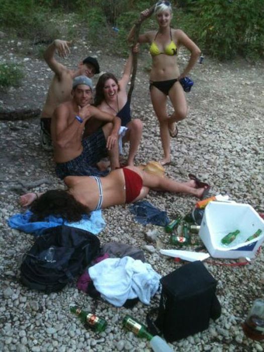 Wasted People (41 pics)