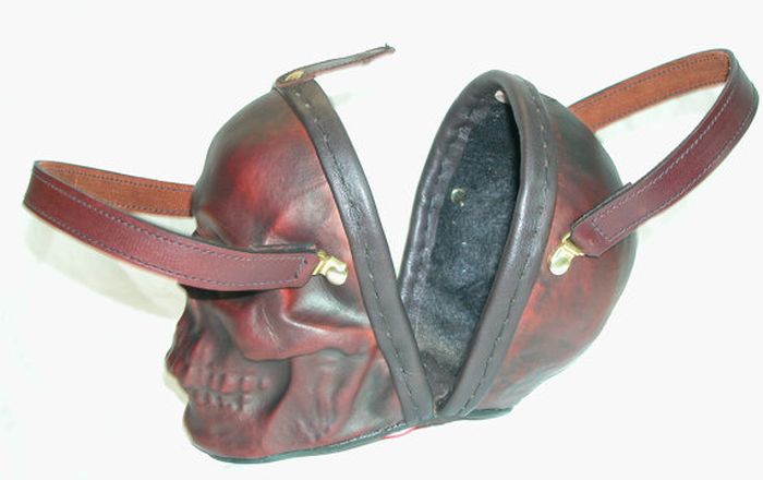 Leather Skull Purse (5 pics)