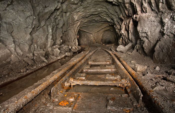 Abandoned Mines (38 pics)